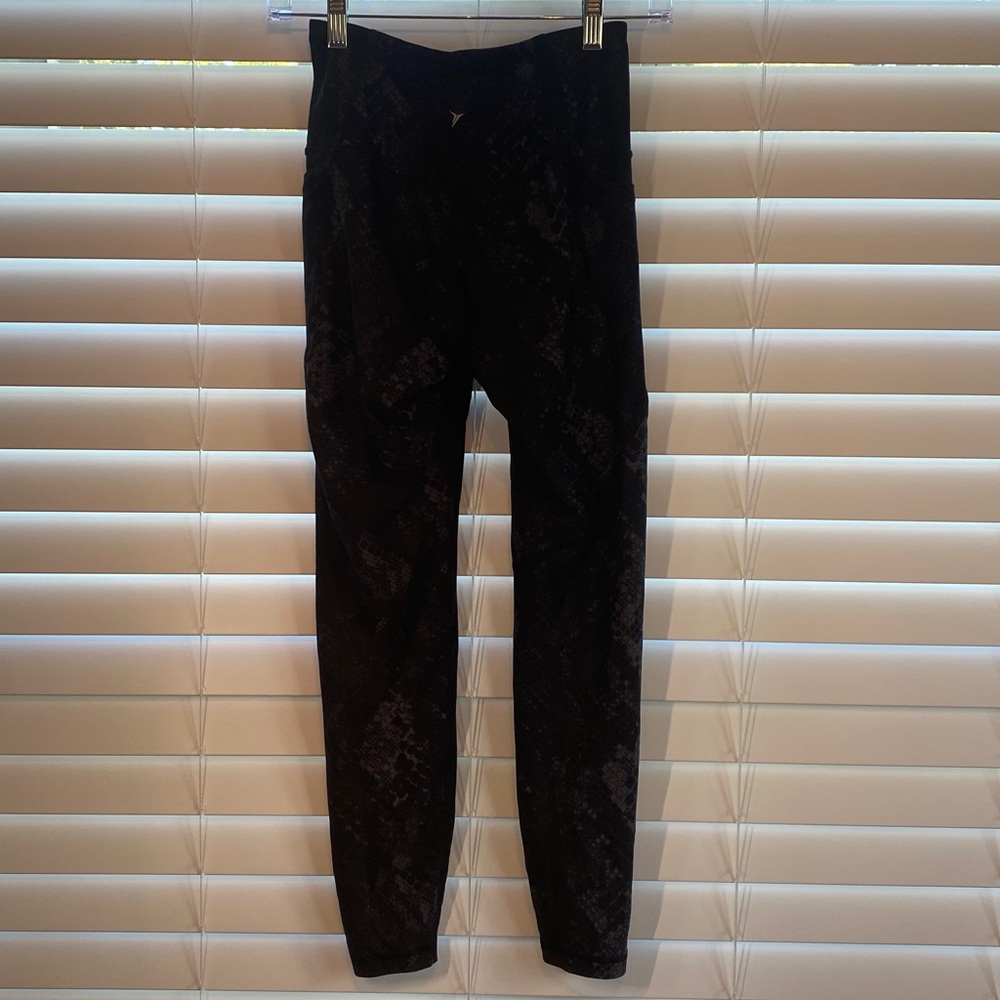 Old Navy‎ Active Black Patterned Go-DRY Leggings XXS - Picture 5 of 5